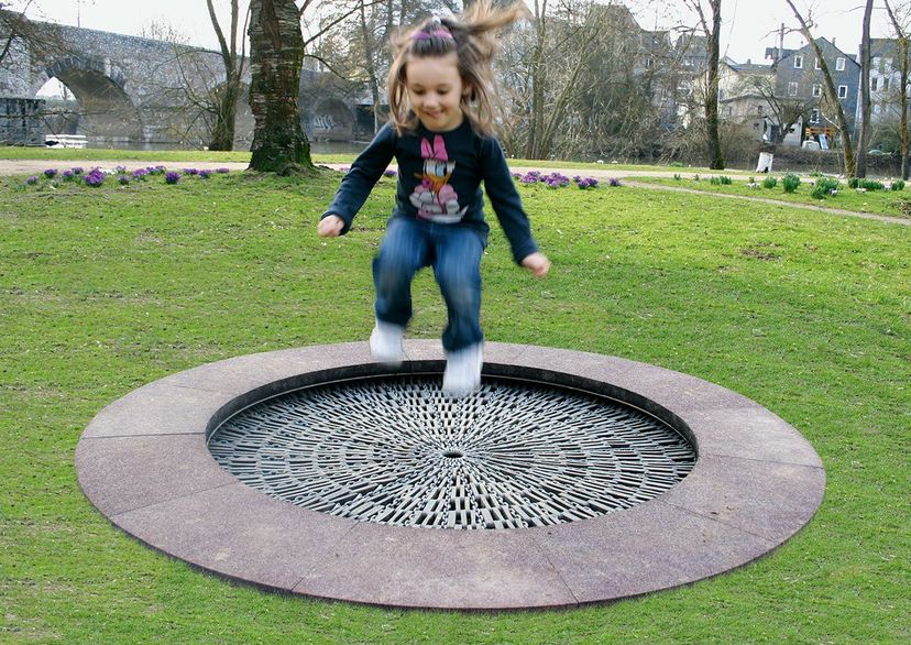 Seilspielgerät RUND-TRAMPOLIN