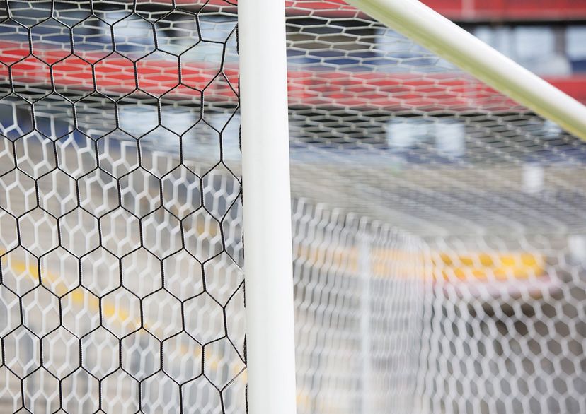 Fußballtornetz, kameraoptimiert mit wechselnder Farbmusterung 2seitig