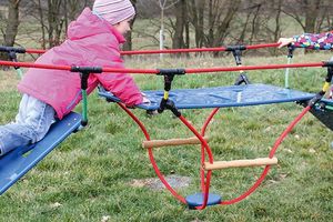 Kinder Seilspielgerät Abenteuerbrücke „Kletterwand“